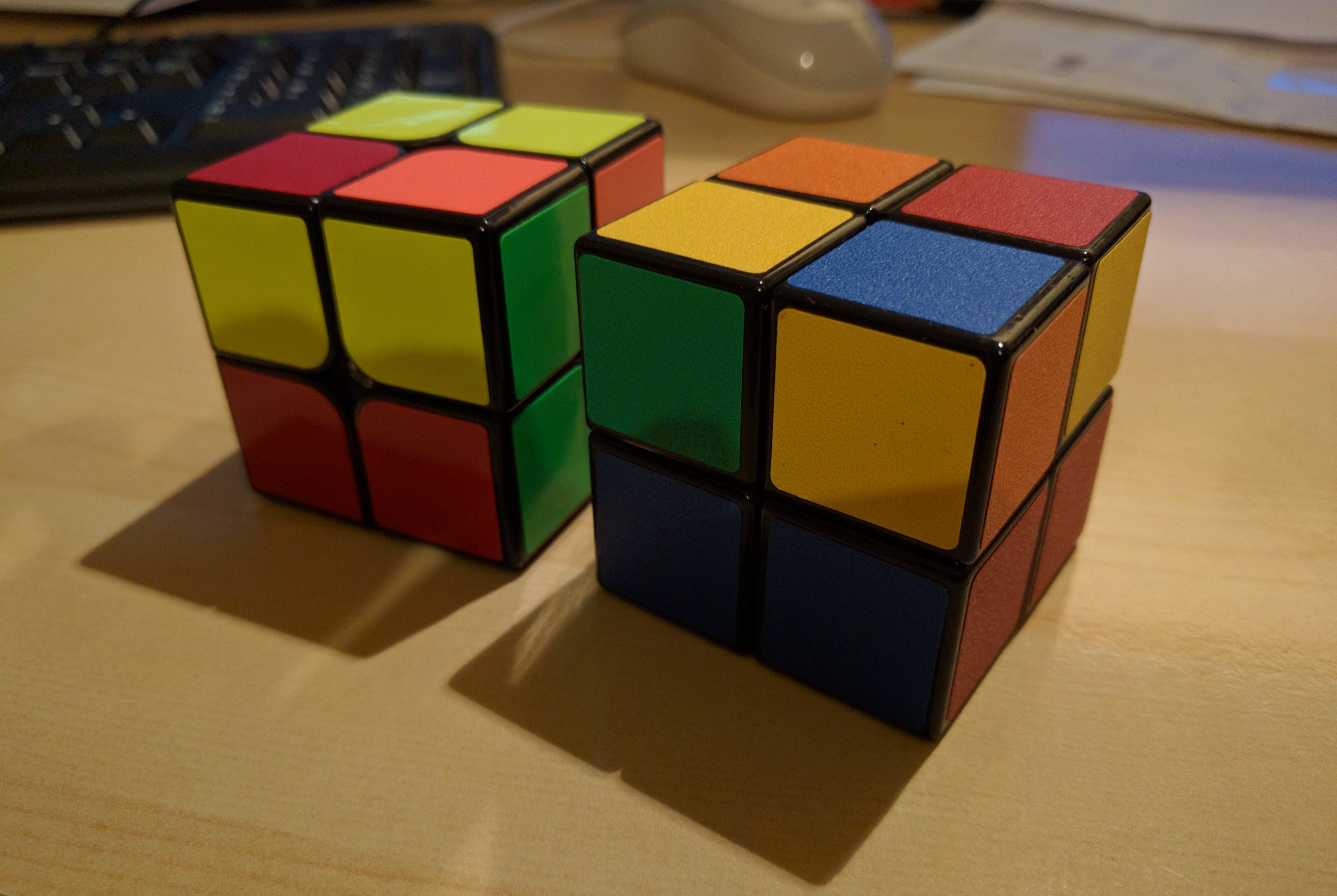 rubiks-cube-2x2x2-orient-last-layer.jpg