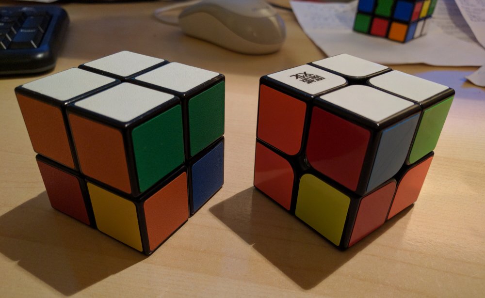 rubiks-cube-2x2x2-side-vs-layer.jpg